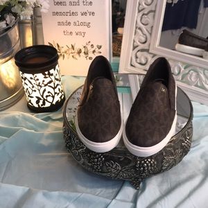 NIB Michael kors gorgeous loafers